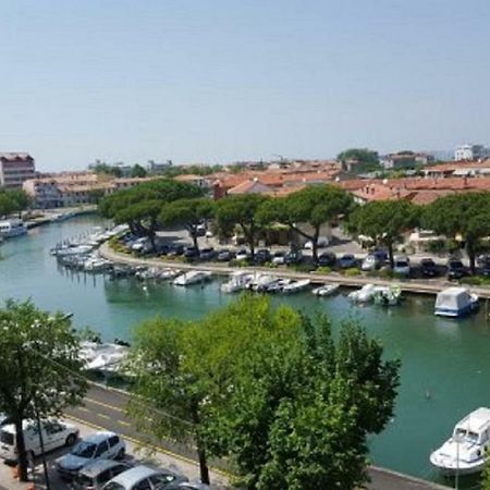 Appartamento Perco Riva Slataper Grado Exteriör bild