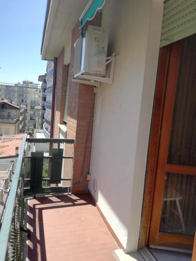 Appartamento Perco Riva Slataper Grado Exteriör bild