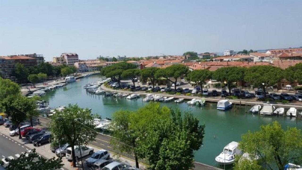 Appartamento Perco Riva Slataper Grado Exteriör bild