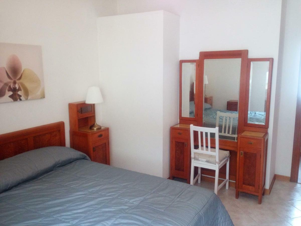 Appartamento Perco Riva Slataper Grado Exteriör bild